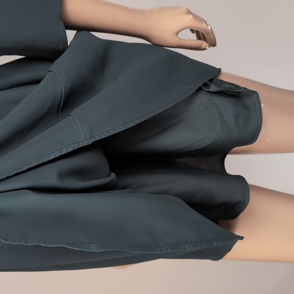 3/$20 Forever 21 Fit and Flare Dress Womens Size Medium Green Chiffon Holiday - Picture 11 of 16